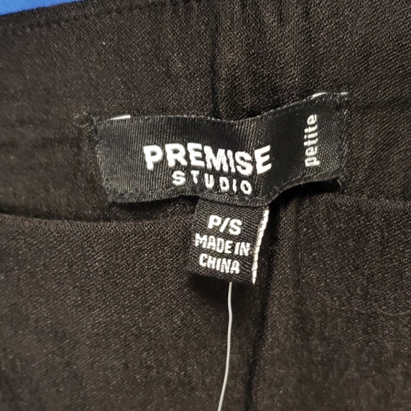 👖 and 👚 - Picture 8 of 11